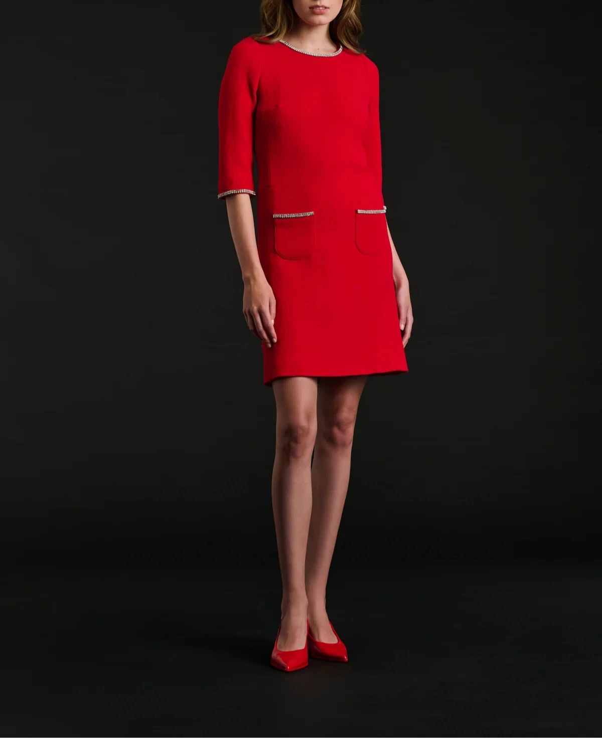 Weill Paris red shift dress with jewel neckline and three-quarter sleeves