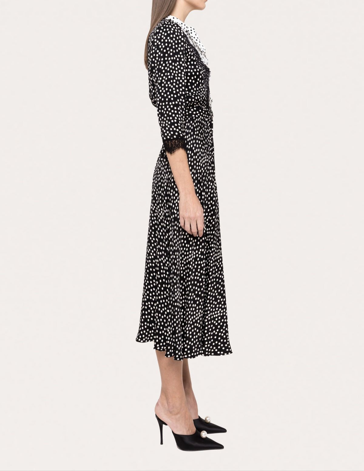 Polka dot viscose midi dress for fall work outfits and elegant layered looks