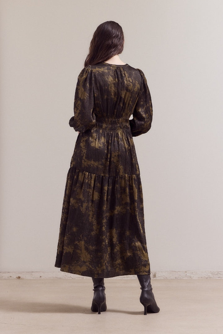 Crinkled Polyester Midi Dress - 3/4 Sleeves, Pockets & Ruched Waist